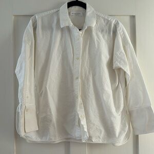 Everlane boxy oxford